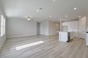 3305 Chasemoor Dr, Denton, TX 76207 - Photo 8