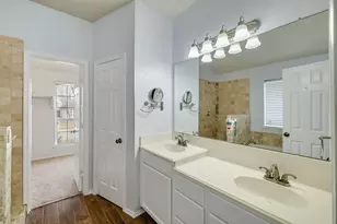 9881 Cambridge Dr, Frisco, TX 75035 - Photo 22