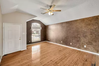 9881 Cambridge Drive, Frisco, TX 75035 - Photo 16