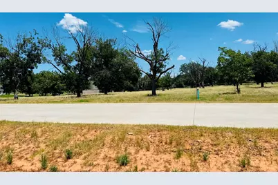 1036 E Landings N, Granbury, TX 76049 - Photo 1
