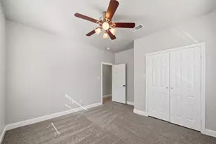 2207 Henry St, Greenville, TX 75401 - Photo 14