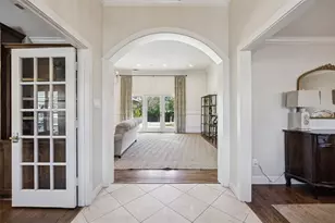 6526 Meadowcreek Dr, Dallas, TX 75254 - Photo 4