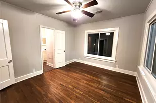 2114 N Elm St, Denton, TX 76201 - Photo 12