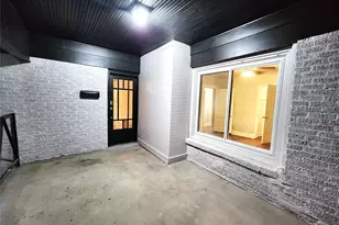 2114 N Elm St, Denton, TX 76201 - Photo 6