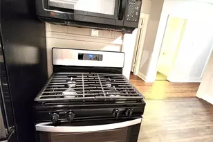 2114 N Elm St, Denton, TX 76201 - Photo 26