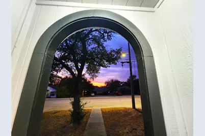 2114 N Elm Street, Denton, TX 76201 - Photo 4