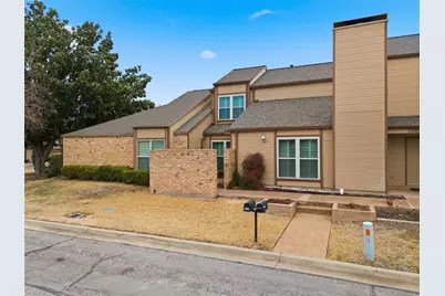 3334 Chimney Place Drive, Waco, TX 76708 - Photo 1