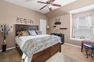 1320 Artemus Dr, Lancaster, TX 75134 - Photo 8
