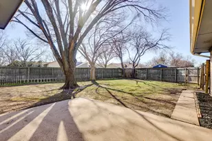 1888 Tree Crest Dr, Lewisville, TX 75077 - Photo 16