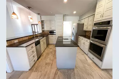 401 Kenshire Drive, Benbrook, TX 76126 - Photo 2