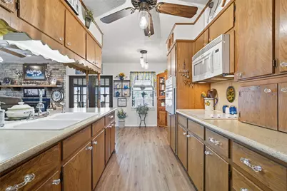 1709 McLennan Crossing Road, Woodway, TX 76712 - Photo 8