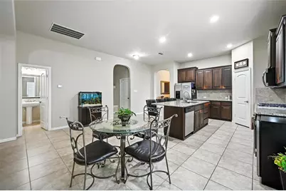 3812 Gennaker Drive, Denton, TX 76210 - Photo 8