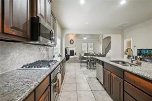 3812 Gennaker Dr, Denton, TX 76210 - Photo 4