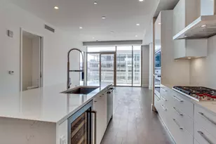 7901 Windrose Ave., Plano, TX 75024 - Photo 10