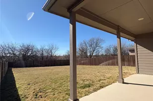 16721 Porterfield Ln, Justin, TX 76247 - Photo 24