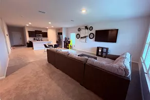 16721 Porterfield Ln, Justin, TX 76247 - Photo 4