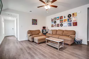 3916 Oak Crk Cir, Denison, TX 75020 - Photo 4