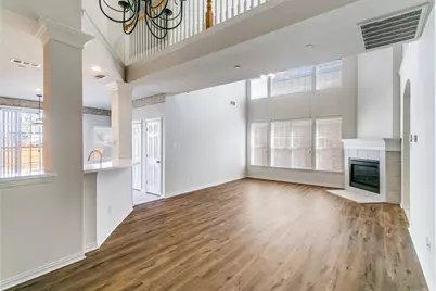 511 Poplar Lane, Irving, TX 75063 - Photo 6