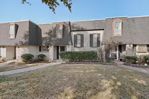 2315 Blue Sage Ln, Arlington, TX 76014 - Photo 2