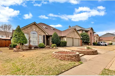 2129 Lakeway Terrace, Flower Mound, TX 75028 - Photo 2