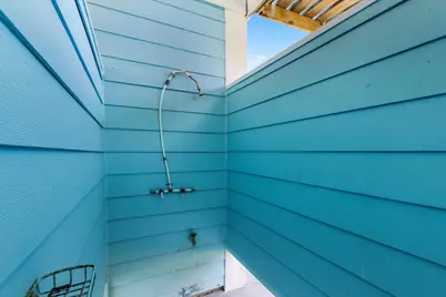 3240 Castle Drive, Crystal Beach, TX 77650 - Photo 38