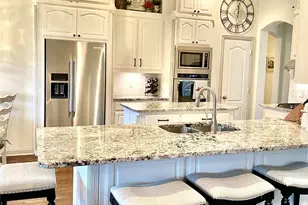 819 Shady Meadow Dr, Lewisville, TX 75077 - Photo 10