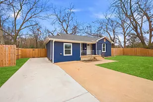 918 N Ricketts St, Sherman, TX 75092 - Photo 2