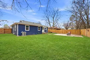 918 N Ricketts St, Sherman, TX 75092 - Photo 26