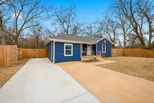 918 N Ricketts St, Sherman, TX 75092 - Photo 2