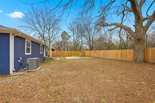 918 N Ricketts St, Sherman, TX 75092 - Photo 28