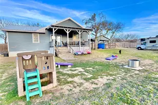 522 E Standifer St, Hamilton, TX 76531 - Photo 38