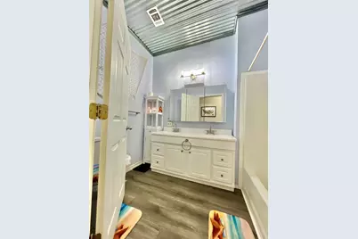 522 E Standifer Street, Hamilton, TX 76531 - Photo 18