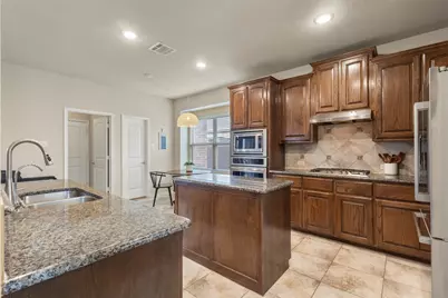 1320 White Water Lane, Rockwall, TX 75087 - Photo 6