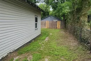 1806 Maryland Ave, Dallas, TX 75216 - Photo 30