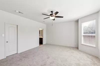 8621 Shallow Creek Drive, Fort Worth, TX 76179 - Photo 16