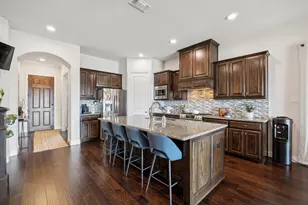 9053 Lakeside Dr, Fort Worth, TX 76179 - Photo 10