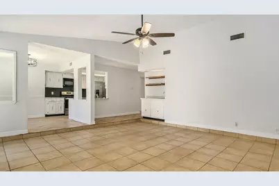 1934 Lost Creek Drive, Arlington, TX 76006 - Photo 8