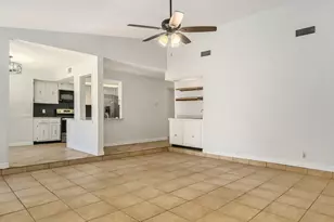 1934 Lost Creek Dr, Arlington, TX 76006 - Photo 8