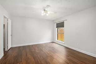 1934 Lost Creek Dr, Arlington, TX 76006 - Photo 22