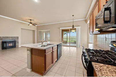 8917 Perimeter Street, Denton, TX 76207 - Photo 10