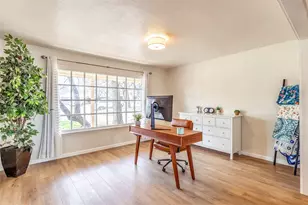 97 Regents Park, Bedford, TX 76022 - Photo 12