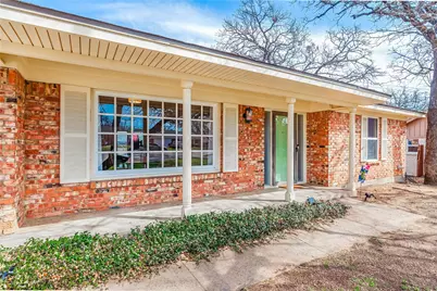 97 Regents Park, Bedford, TX 76022 - Photo 4