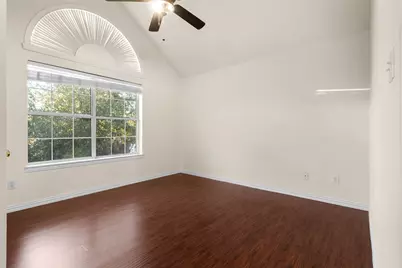 1228 Colby Court, Irving, TX 75060 - Photo 4