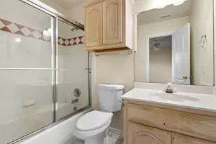 1228 Colby Ct, Irving, TX 75060 - Photo 20