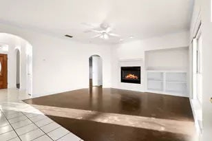 1228 Colby Ct, Irving, TX 75060 - Photo 8