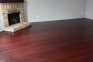 3120 Crimson Clover Dr, Lancaster, TX 75134 - Photo 2