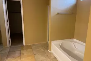 3120 Crimson Clover Dr, Lancaster, TX 75134 - Photo 14