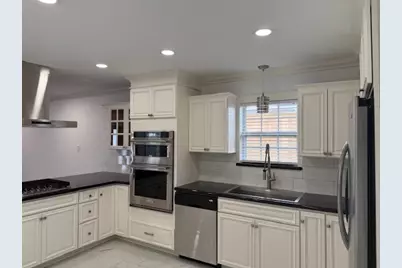 9942 Mixon Drive, Dallas, TX 75220 - Photo 8