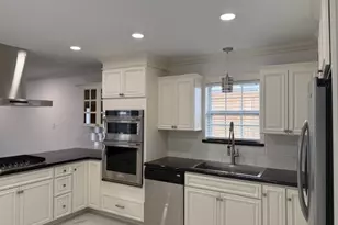 9942 Mixon Dr, Dallas, TX 75220 - Photo 8