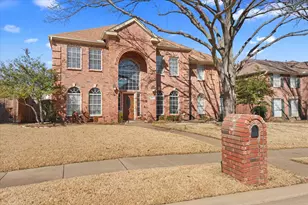 633 Mossycup Oak Dr, Plano, TX 75025 - Photo 2